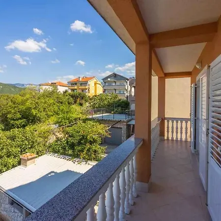 Apartman In 54576