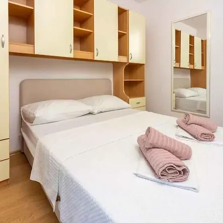 In 54576 Apartman