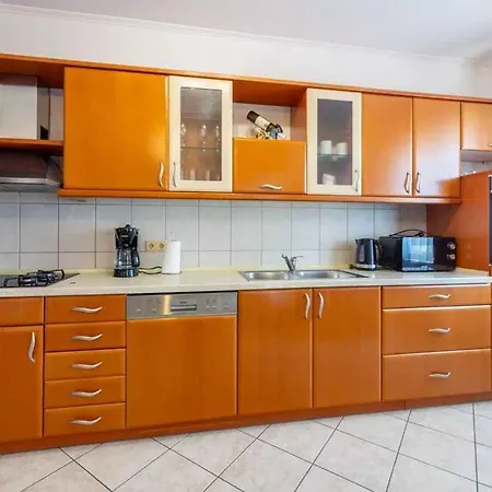 In 54576 Apartman *